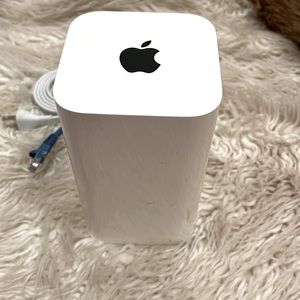 Apple Airport Extreme A1521 Base Station Wireless Router 6th Generation